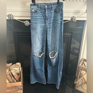 American Eagle Super High-Rise Baggy Wide Leg Jeans